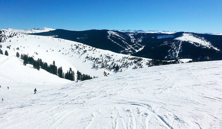 10 Best Ski Resorts near Denver, 2023/24