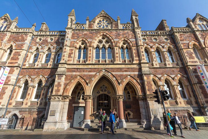 10 Best Things to Do in Exeter, Devon