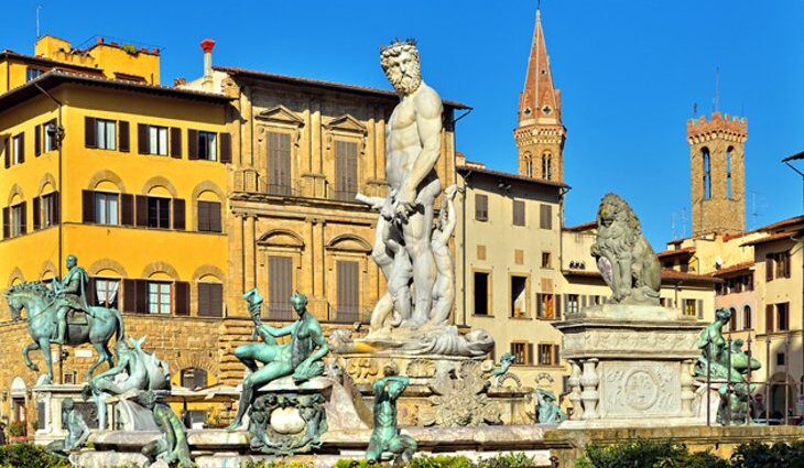 10 Top Highlights of Piazza della Signoria in Florence