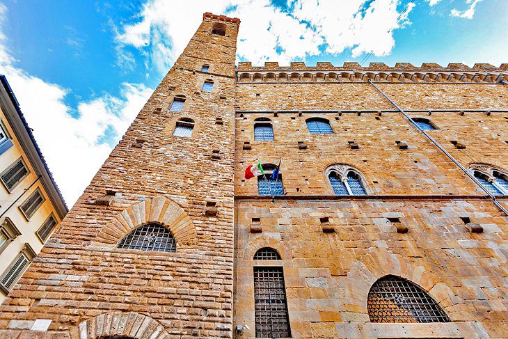 10 Top-Rated Palaces in Florence: A Visitors Guide