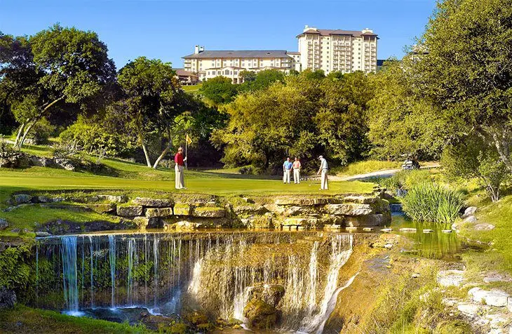 10 Top-Rated Resorts in Austin, TX