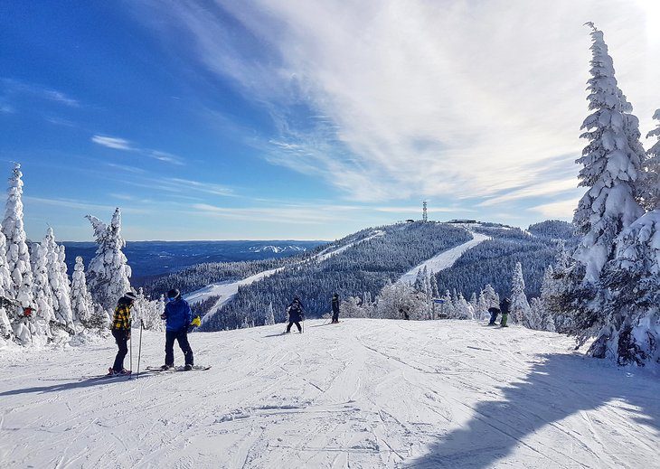 10 Top-Rated Ski Resorts in Quebec, 2023/24