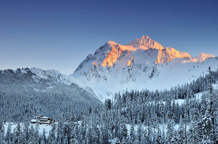 10 Top-Rated Ski Resorts in Washington State, 2023/24