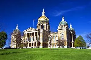 10 Top-Rated Tourist Attractions in Cedar Rapids, IA