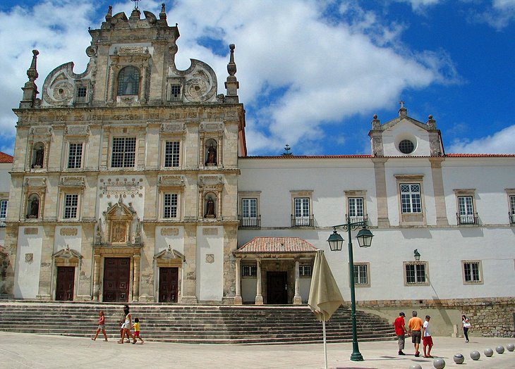 10 Top-Rated Tourist Attractions in Tomar & Easy Day Trips