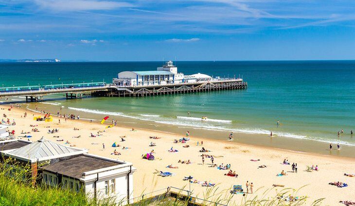 11 Best Beaches in Bournemouth, England