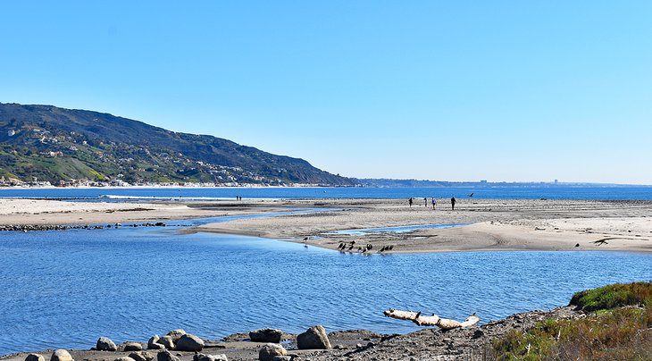 11 Best Beaches in Malibu, CA