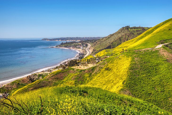 11 Best Beaches in Malibu, CA