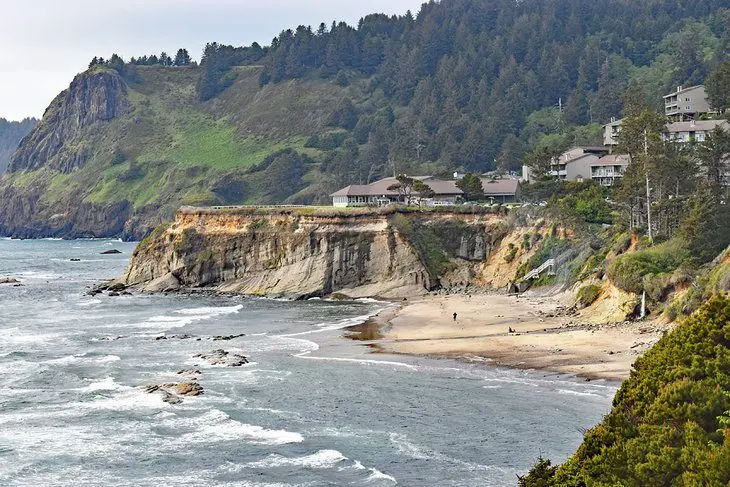 11 Best Beaches near Newport, OR