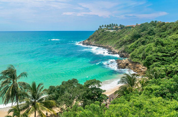 11 Best Cheap Tropical Vacations