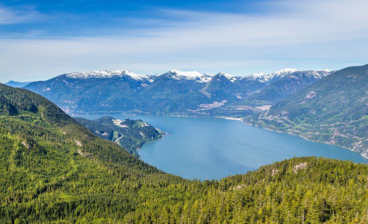 11 Best Hikes in Squamish, BC