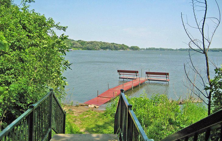 11 Best Lakes in Iowa