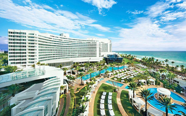 11 Best Resorts in Miami Beach