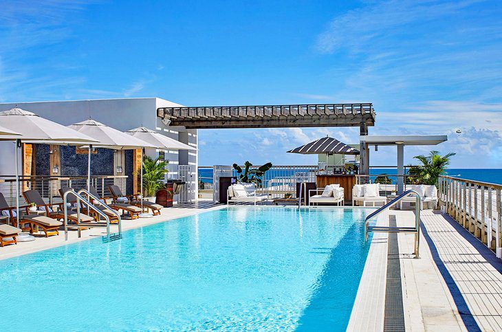 11 Best Resorts in Miami Beach