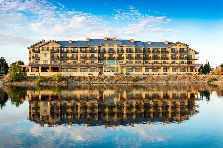 11 Best Resorts in Washington State