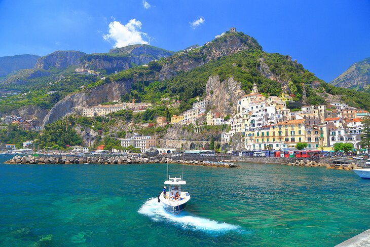 11 Top Attractions & Places to Visit on the Amalfi Coast