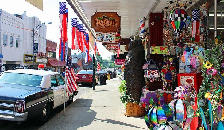 11 Top-Rated Attractions &#038; Things to Do in Mount Airy, NC