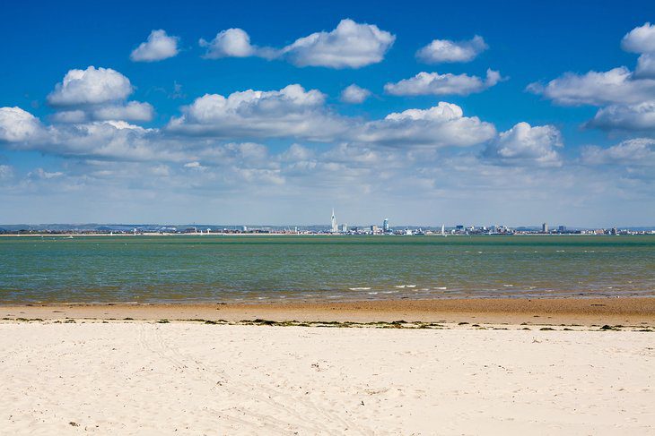 11 Top-Rated Beaches in Portsmouth, Hampshire