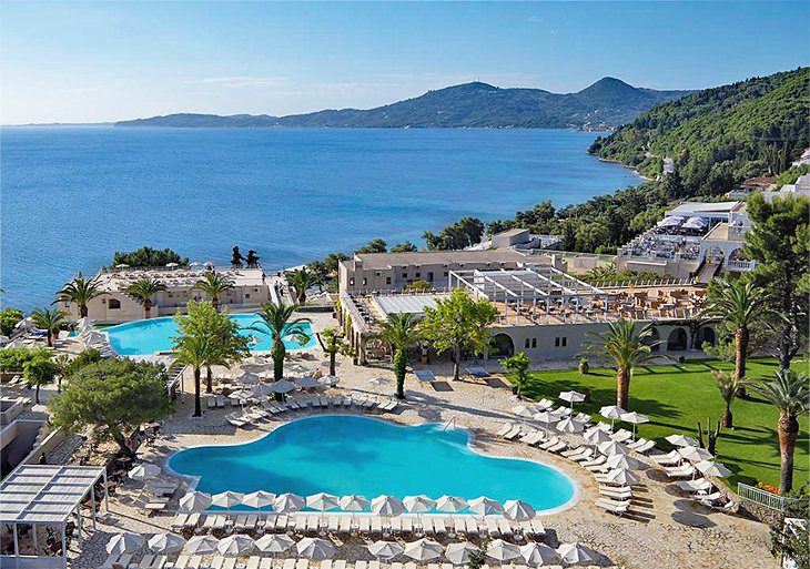 11 Top-Rated Family Resorts in Greece