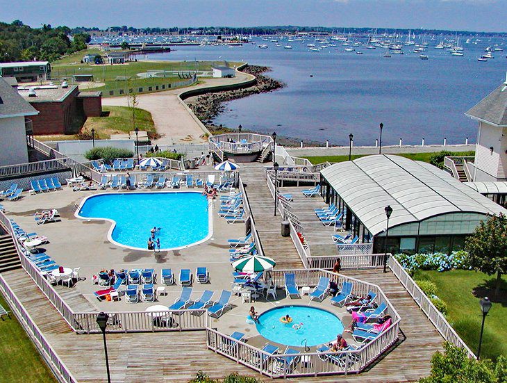 11 Top-Rated Resorts in Rhode Island