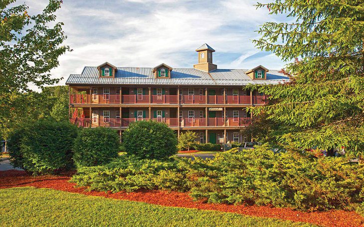 11 Top-Rated Resorts in The Berkshires