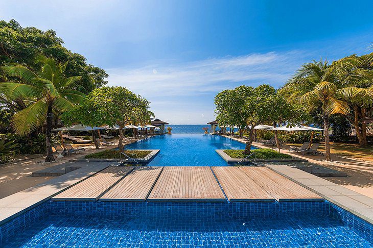 11 Top-Rated Resorts in the Philippines