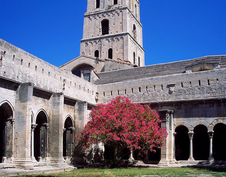 11 Top-Rated Tourist Attractions in Arles