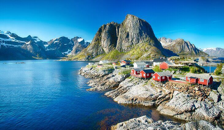 11 Top-Rated Tourist Attractions on the Lofoten Islands