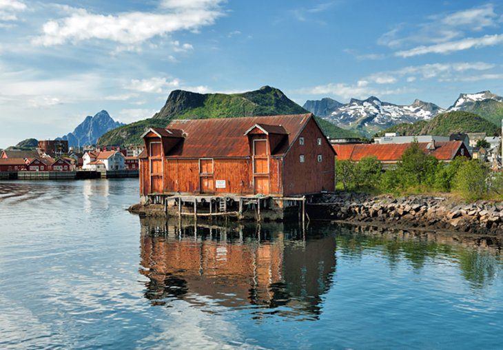 11 Top-Rated Tourist Attractions on the Lofoten Islands