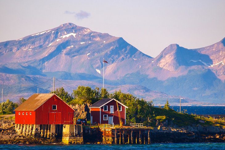 11 Top-Rated Tourist Attractions on the Lofoten Islands