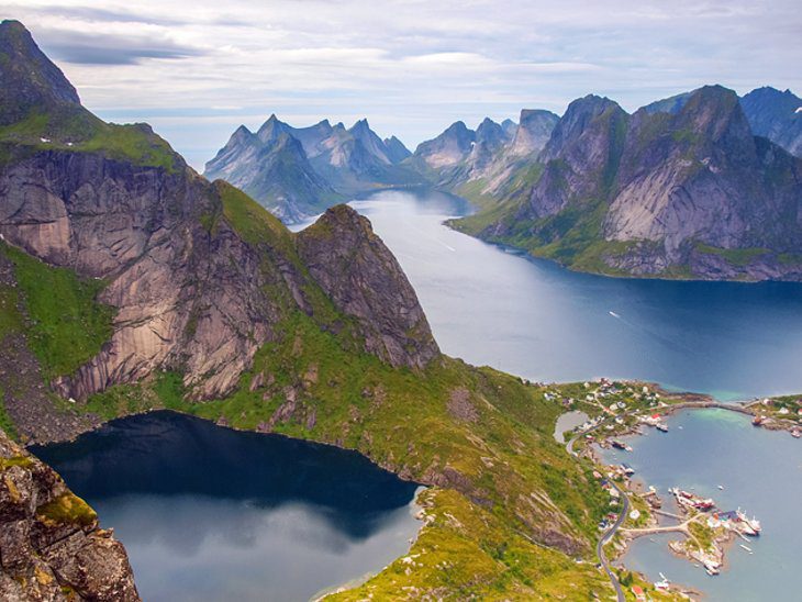 11 Top-Rated Tourist Attractions on the Lofoten Islands