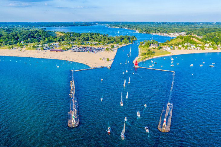 12 Best Beaches on Lake Michigan