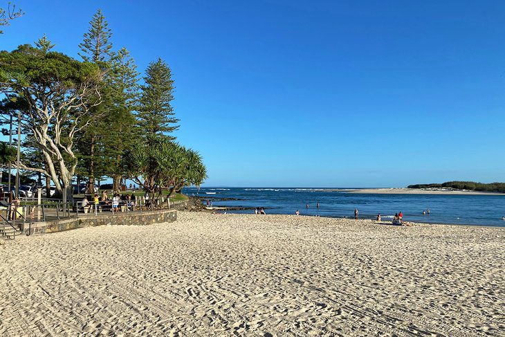 12 Best Beaches on the Sunshine Coast