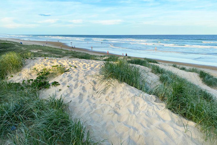 12 Best Beaches on the Sunshine Coast