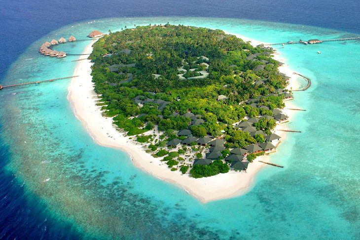 12 Best Honeymoon Resorts in the Maldives