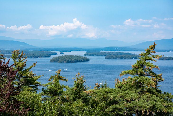 12 Best Lakes in New Hampshire