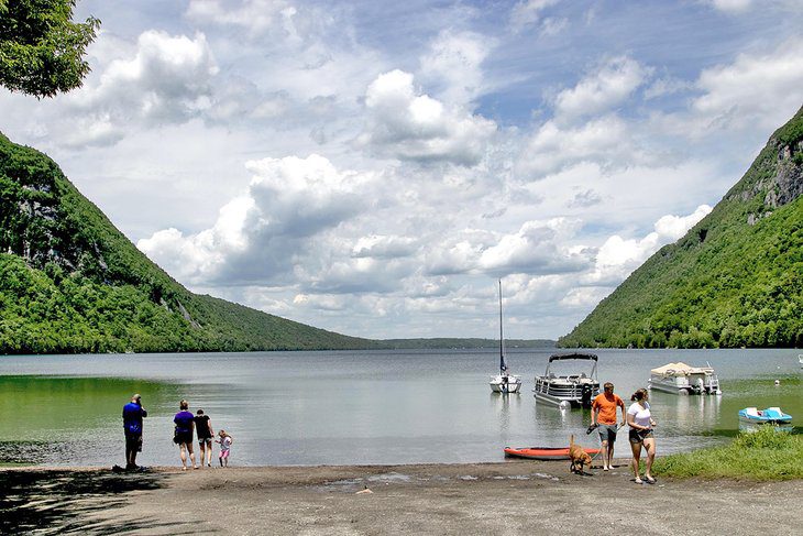 12 Best Lakes in Vermont