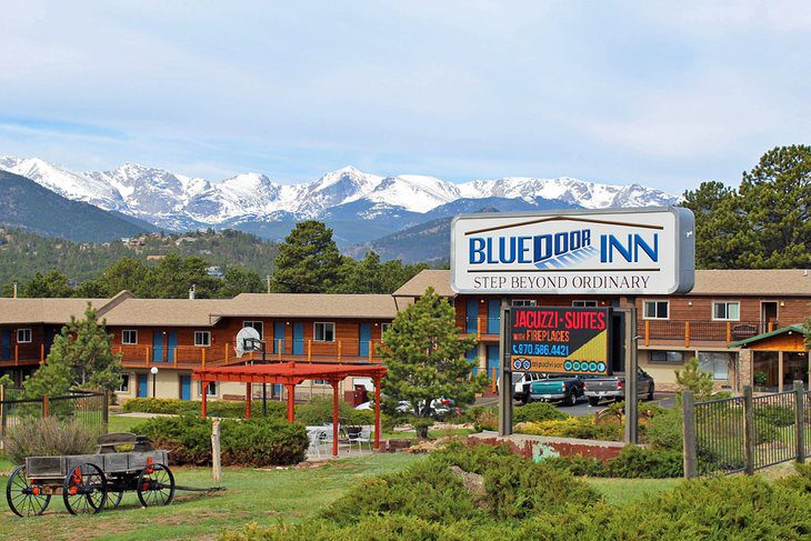 12 Best Resorts and Lodges in Estes Park, CO