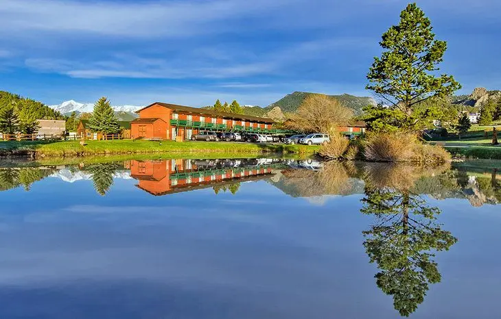 12 Best Resorts and Lodges in Estes Park, CO