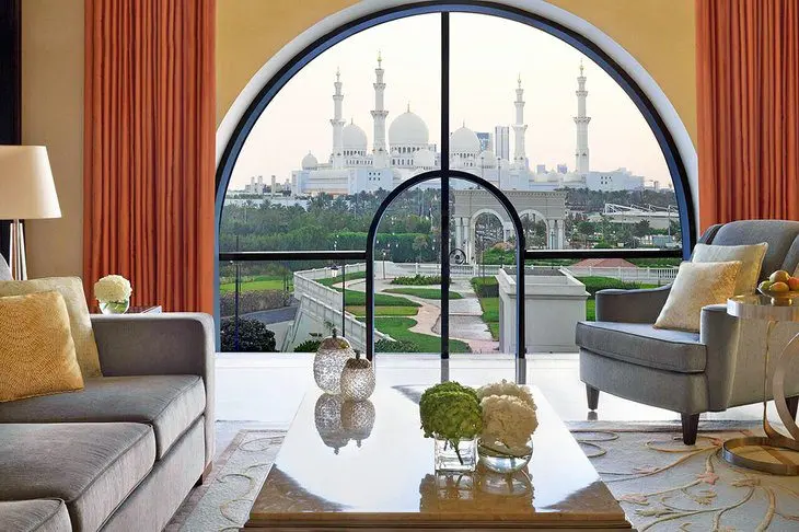 12 Best Resorts in Abu Dhabi