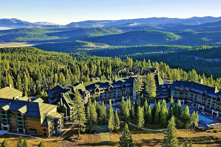 12 Best Resorts in Lake Tahoe, CA