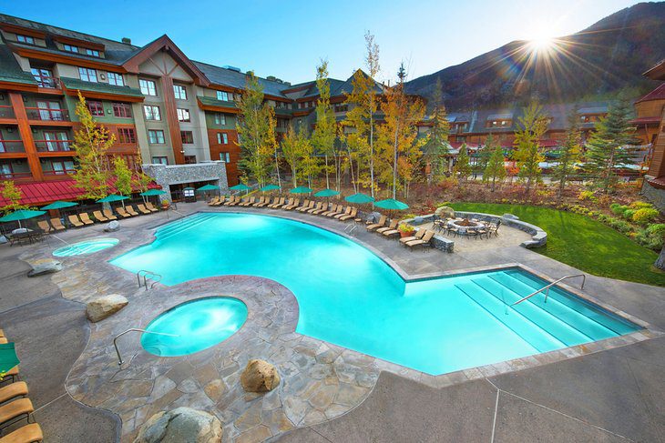 12 Best Resorts in Lake Tahoe, CA