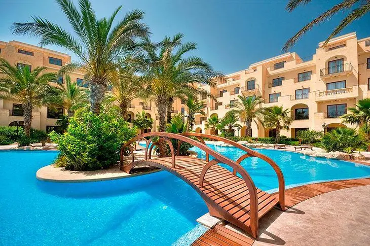 12 Best Resorts in Malta