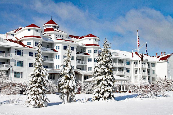 12 Best Resorts on Lake Michigan, MI