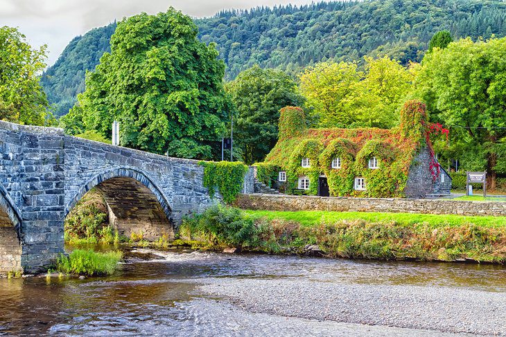 12 Best Small Towns in Wales