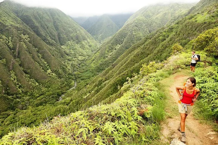 12 Spectacular Hikes on Maui