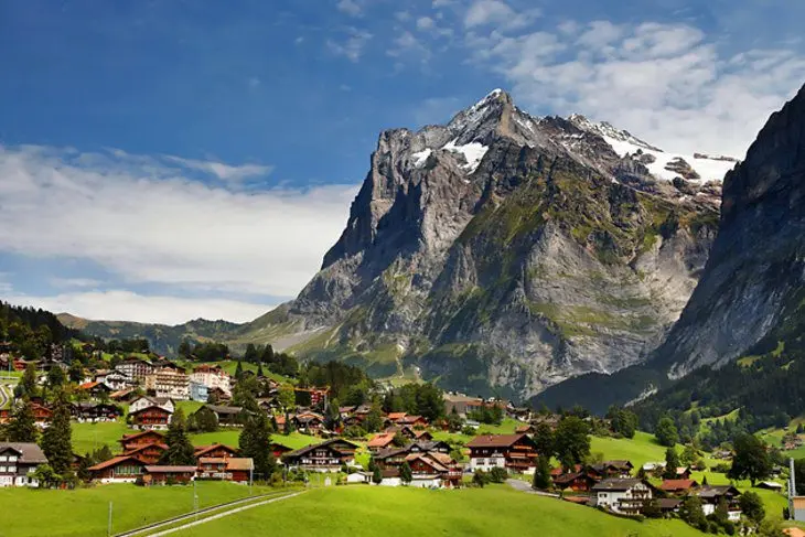 12 Top Attractions & Things to Do in the Jungfrau Region