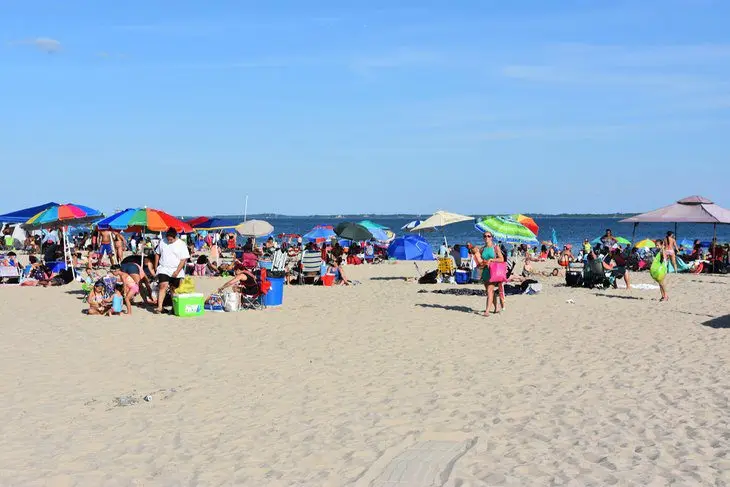 12 Top-Rated Beaches in Connecticut