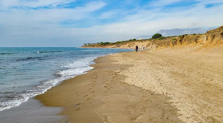 12 Top-Rated Beaches in Marbella