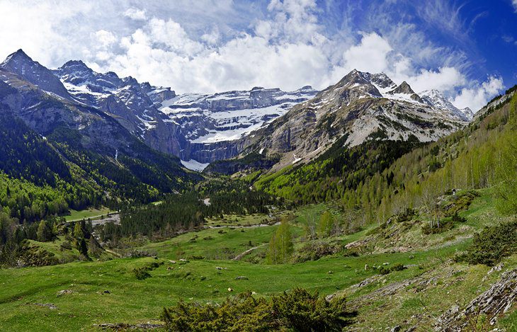 12 Top-Rated Hiking Trails in France